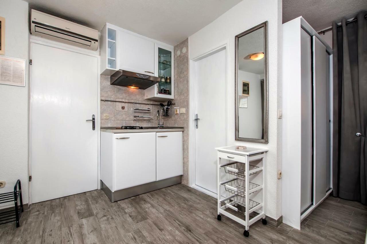 Studio Apartment Sunce Rovinj Buitenkant foto