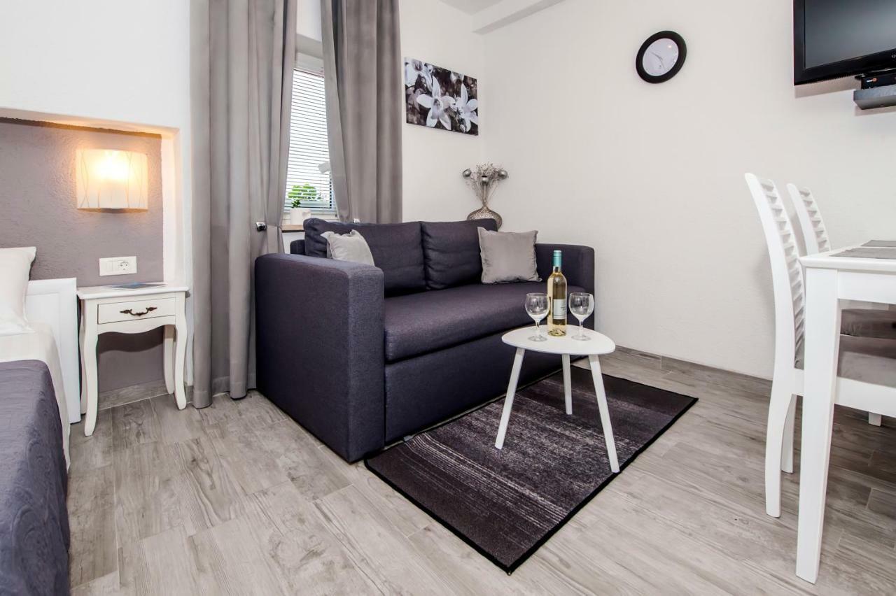 Studio Apartment Sunce Rovinj Buitenkant foto