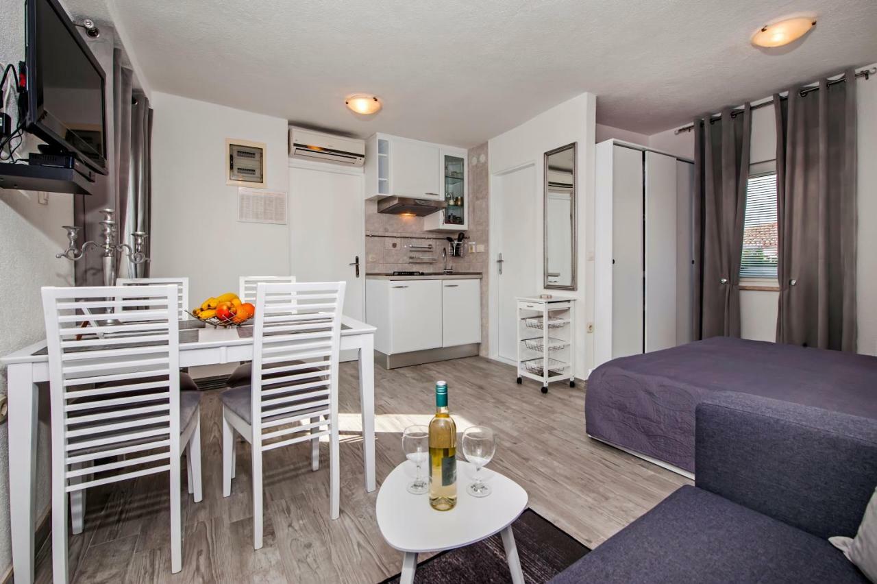 Studio Apartment Sunce Rovinj Buitenkant foto